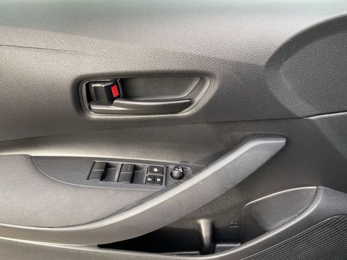 Used 2023 Toyota Corolla LE image 15