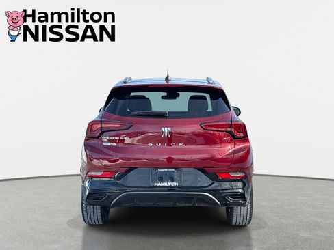 Used 2024 Buick Encore GX Sport Touring image 3