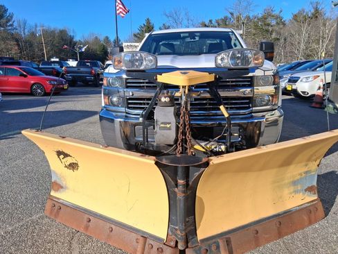 Used 2018 Chevrolet Silverado 2500 W/T w/ WT Fleet Convenience Package image 4