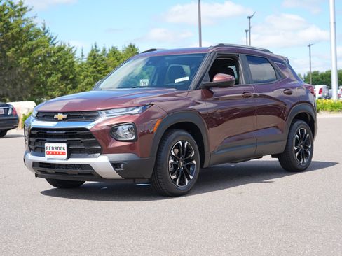 Used 2022 Chevrolet TrailBlazer LT FWD image 7