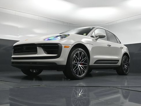 New 2026 Porsche Macan S AWD/4WD image 22