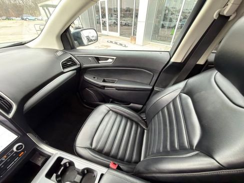 Used 2022 Ford Edge SEL w/ Convenience Package image 21