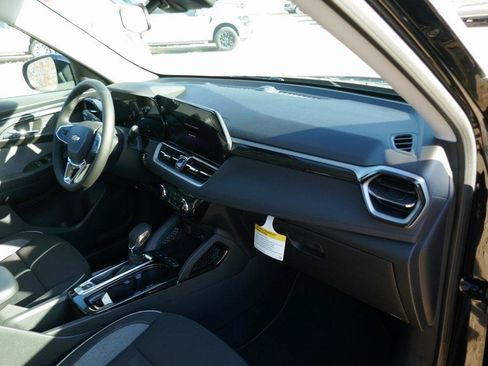 New 2026 Chevrolet TrailBlazer LT image 10