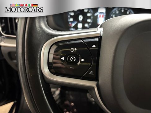 Used 2022 Volvo V60 T5 Cross Country w/ Climate Package AWD/4WD image 25