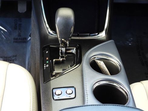 Used 2014 Toyota Avalon XLE FWD image 38