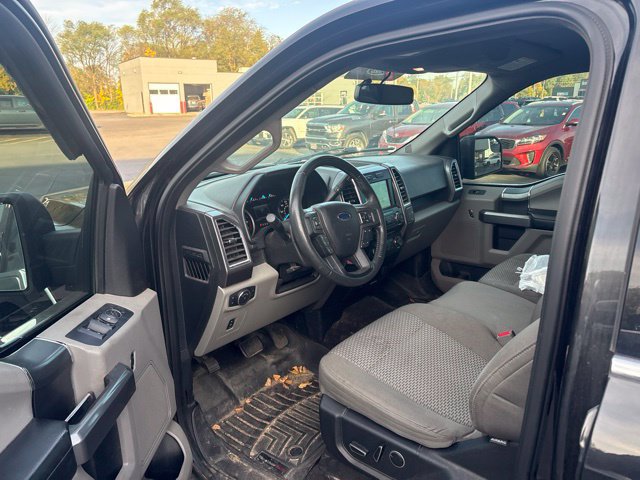 Used 2015 Ford F150 XLT w/ Equipment Group 302A Luxury AWD/4WD image 14