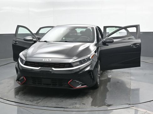Used 2023 Kia Forte GT-Line w/ GT-Line Premium Package FWD image 47