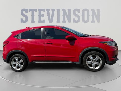 Used 2016 Honda HR-V EX image 6