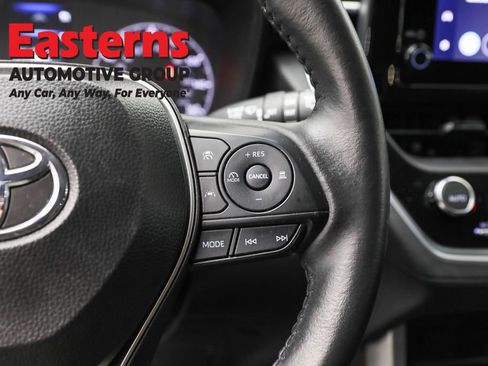 Used 2024 Toyota Corolla Cross LE FWD image 16