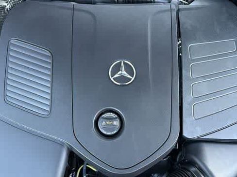 Certified 2026 Mercedes-Benz GLC 300 4MATIC image 13