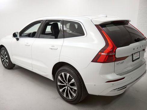 Certified 2023 Volvo XC60 B5 Plus w/ Climate Package AWD/4WD image 7