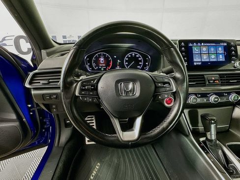 Used 2022 Honda Accord Sport image 13