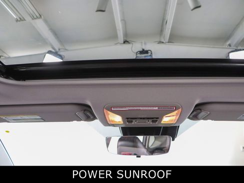 Used 2020 Toyota RAV4 TRD Off-Road image 21