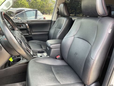 Used 2016 Toyota 4Runner Trail Premium AWD/4WD image 12