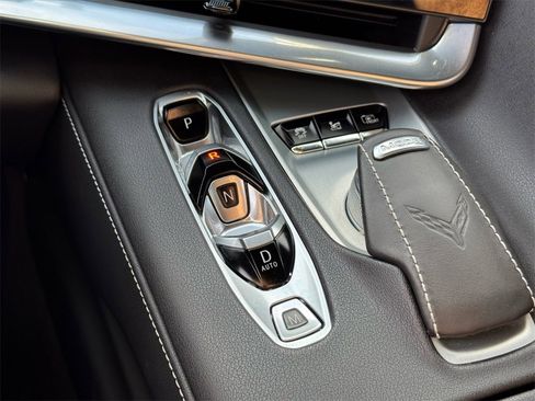 Used 2022 Chevrolet Corvette Stingray Preferred Cpe w/ 2LT image 32