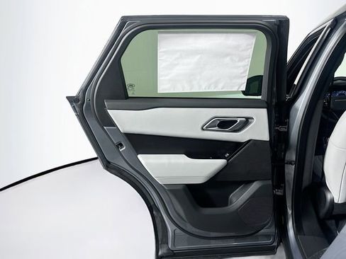 Used 2026 Land Rover Range Rover Velar Dynamic SE image 24