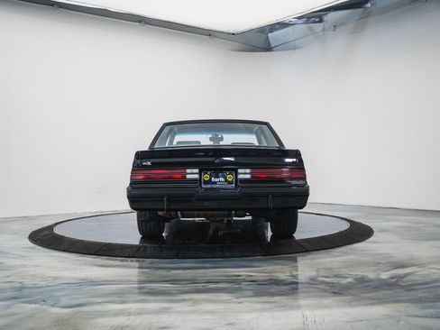 Used 1987 Buick Regal Coupe RWD image 6