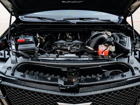 Used 2023 Cadillac Escalade V image 98