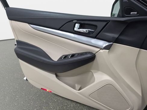 Used 2020 Nissan Maxima 3.5 SL w/ Floor Mat Group image 27