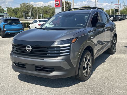 New 2026 Nissan Kicks SV FWD image 3