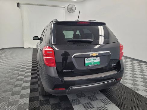 Used 2017 Chevrolet Equinox Premier w/ Enhanced Convenience Package FWD image 6