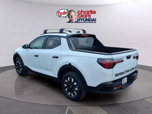 New 2026 Hyundai Santa Cruz SEL FWD image 3