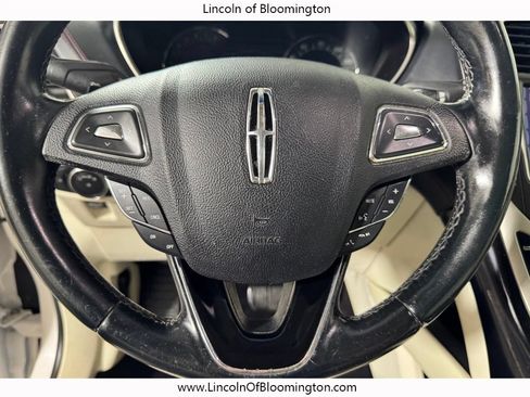 Used 2017 Lincoln MKX Black Label AWD/4WD image 18