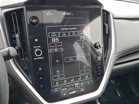 Used 2024 Subaru Crosstrek 2.0i Premium image 18