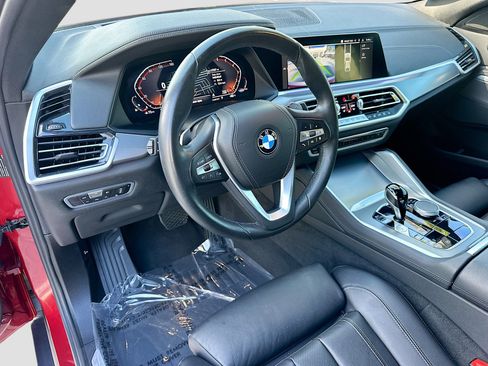 Certified 2022 BMW X6 xDrive40i w/ Premium Package image 9