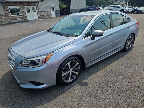 Used 2015 Subaru Legacy 2.5i Limited AWD/4WD image 9