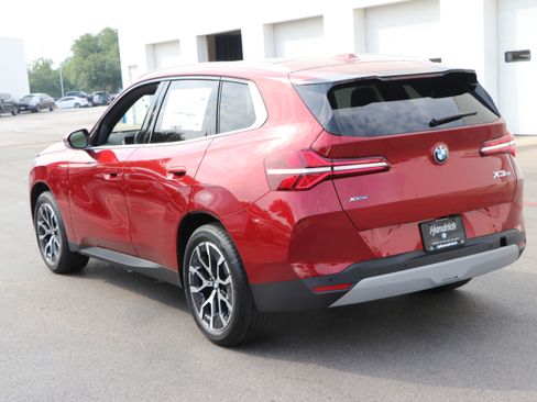 Certified 2025 BMW X3 xDrive30i w/ Premium Package image 13
