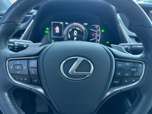 Used 2020 Lexus ES 300h w/ Premium Package image 28