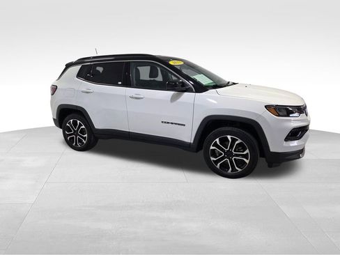 Certified 2022 Jeep Compass Limited AWD/4WD image 24