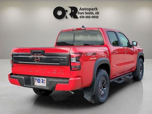 Used 2026 Nissan Frontier PRO-4X w/ Pro-4x Convenience Package AWD/4WD image 5