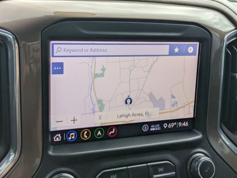 Used 2020 Chevrolet Silverado 2500 High Country w/ Technology Package image 28