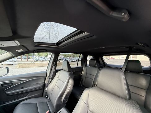 Certified 2022 Honda Passport EX-L image 27