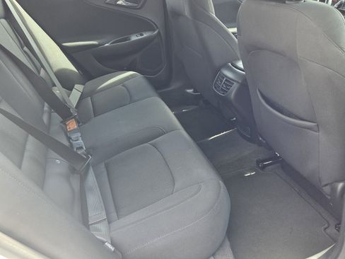Used 2023 Chevrolet Malibu LT image 10