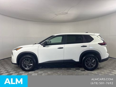 Used 2024 Nissan Rogue S FWD image 10