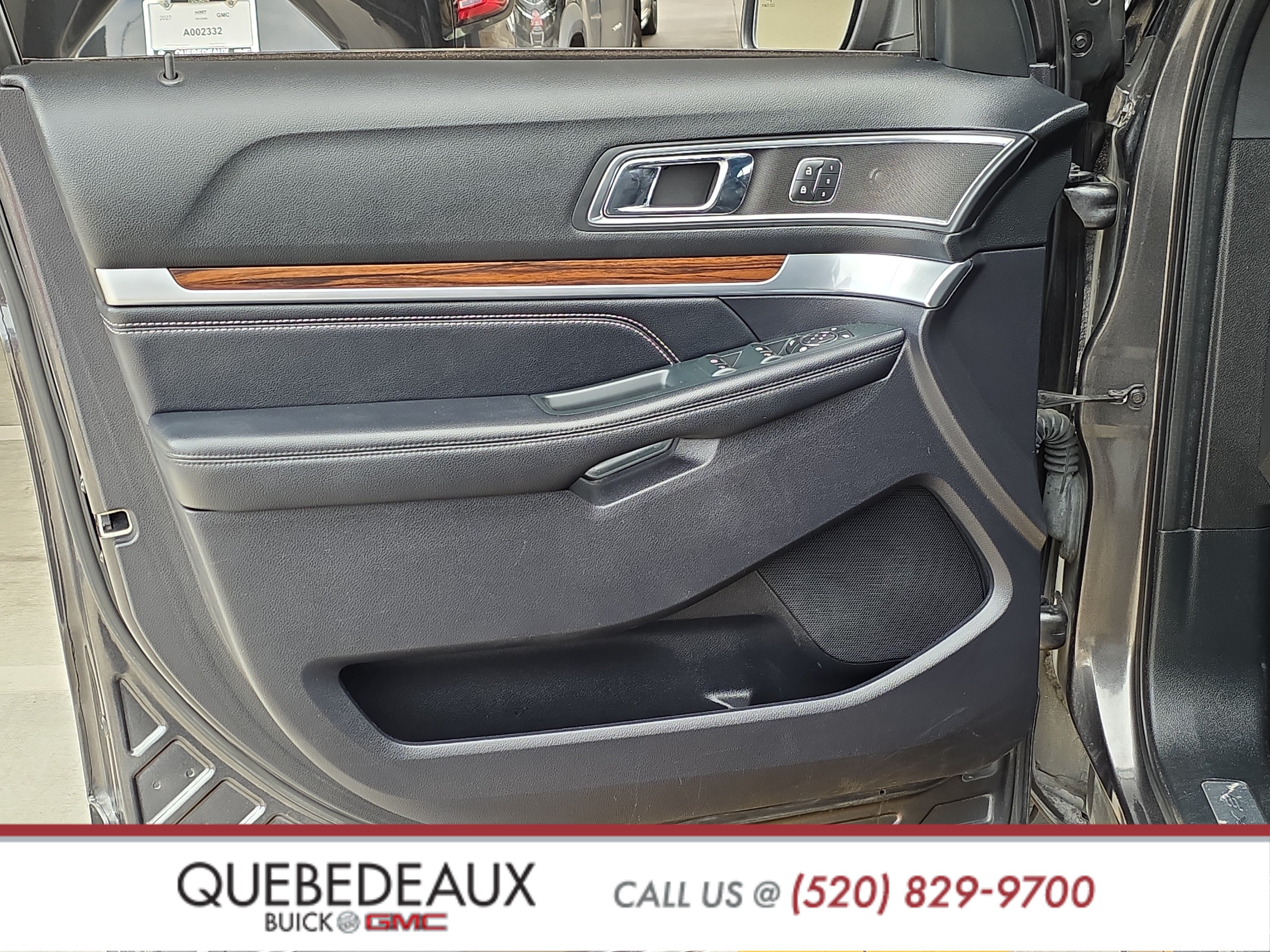 Used 2018 Ford Explorer Limited FWD image 9