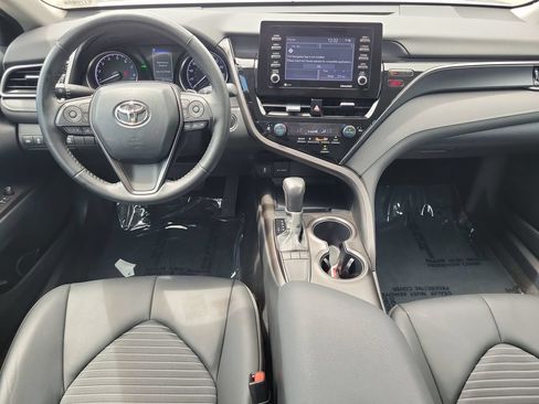 Used 2024 Toyota Camry SE w/ Convenience Package FWD image 27