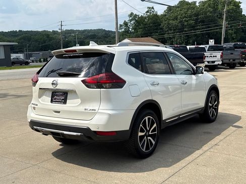 Used 2019 Nissan Rogue SL AWD/4WD image 16