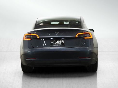 Used 2023 Tesla Model 3 Standard Range RWD image 4