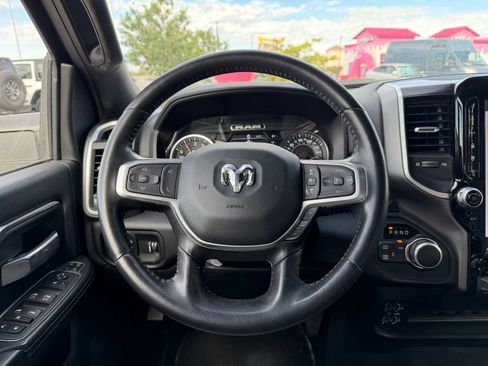 Used 2024 RAM 2500 Big Horn w/ Safety Group AWD/4WD image 9