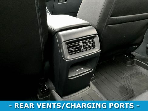 Used 2024 Honda CR-V EX image 10