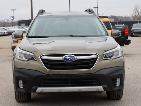 Used 2020 Subaru Outback Limited w/ Popular Package #2 image 2