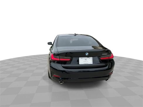 Used 2022 BMW 330i Sedan w/ Convenience Package image 12