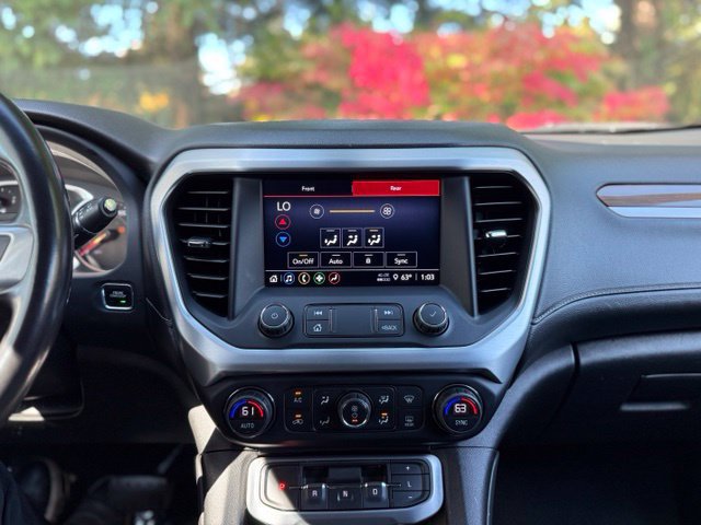 Used 2020 GMC Acadia SLE FWD image 29