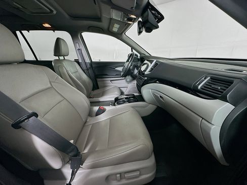 Used 2017 Honda Pilot Elite image 33