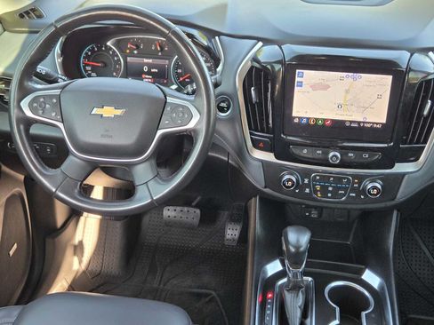 Certified 2021 Chevrolet Traverse LT w/ LT Premium Package FWD image 25
