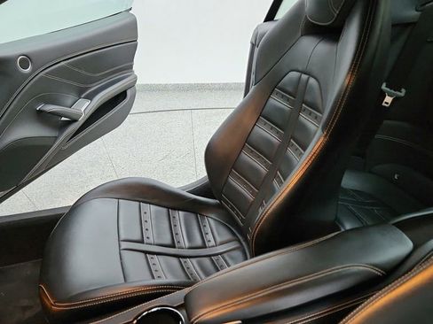 Used 2018 Ferrari California T image 20